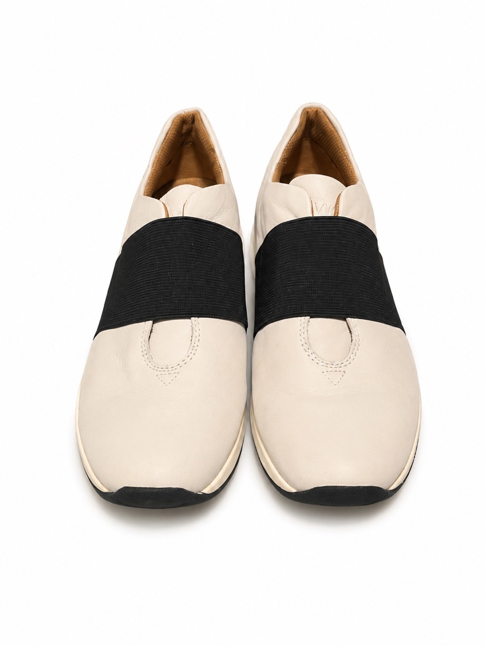Vionic White Slip-On Comfort Sneakers / Black Elastic Strap